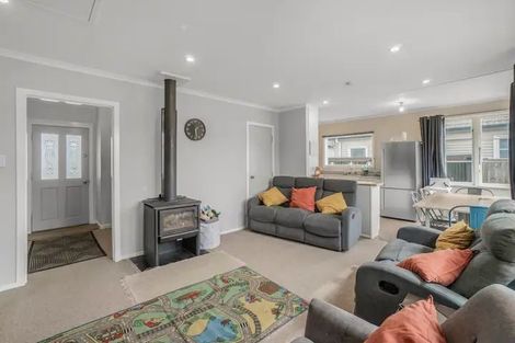 Photo of property in 44 Queen Street, Petone, Lower Hutt, 5012