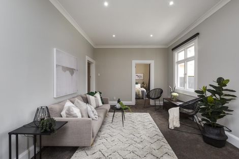 Photo of property in 40 Florence Avenue, Palmerston North, 4414
