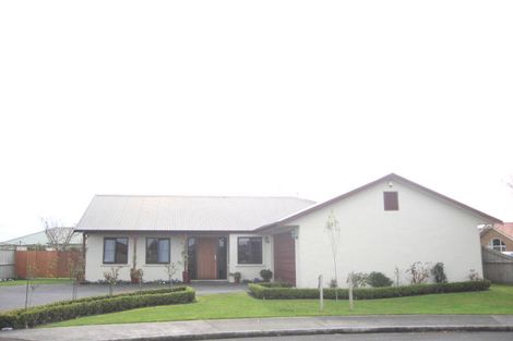 Photo of property in 15 Buchanan Place, Huntington, Hamilton, 3210