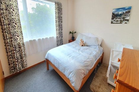 Photo of property in 50u2 Buckley Road, Southgate, Wellington, 6023
