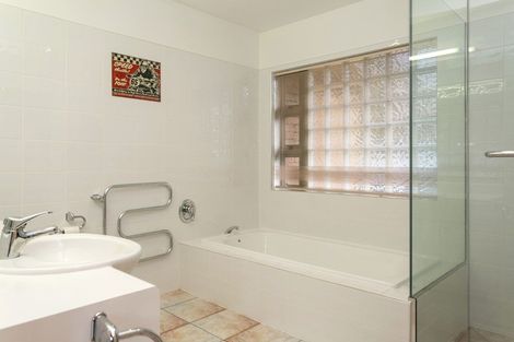 Photo of property in 5 Larchwood Grove, Rangatira Park, Taupo, 3330