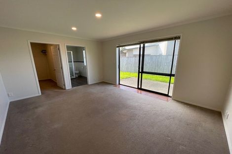 Photo of property in 63 Pyle Road West, One Tree Point, 0118