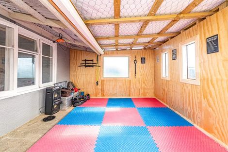 Photo of property in 53 Thatcher Street, Castlecliff, Whanganui, 4501