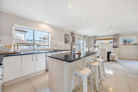 Photo of property in 20 Mandival Avenue, Flat Bush, Auckland, 2019