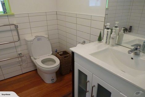 Photo of property in 12 Terawhiti Terrace, Karori, Wellington, 6012