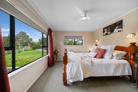 Photo of property in 5 Whakapaki Street, Urenui, 4375