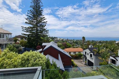Photo of property in 5a Aberdeen Road, Castor Bay, Auckland, 0620