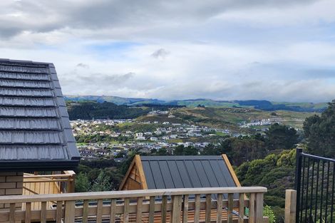 Photo of property in 12 Topsail Way, Whitby, Porirua, 5024