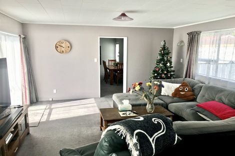 Photo of property in 71f2/ Gemstone Drive, Birchville, Upper Hutt, 5018