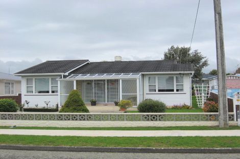 Photo of property in 18 Princes Street, Levin, 5510