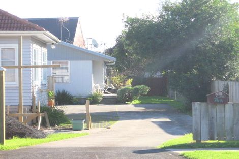 Photo of property in 74 Coronation Road, Papatoetoe, Auckland, 2025