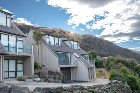 Photo of property in Marina Village, 10/10 Marina Drive, Frankton, Queenstown, 9300