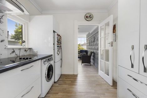 Photo of property in 84 Campbell Street, Karori, Wellington, 6012