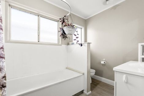 Photo of property in 4 Gloucester Road, Mount Maunganui, 3116