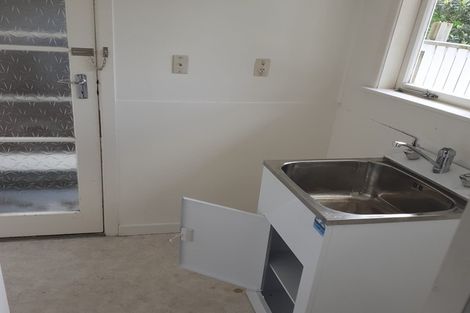 Photo of property in 54 Chippendale Crescent, Birkdale, Auckland, 0626