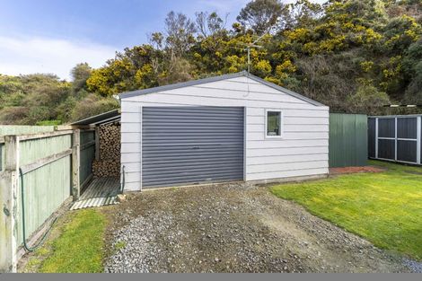 Photo of property in 1354 Toko Mouth Road, Toko Mouth, Milton, 9292