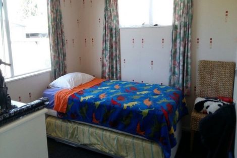 Photo of property in 3 Kirkcaldy Crescent, Flaxmere, Hastings, 4120