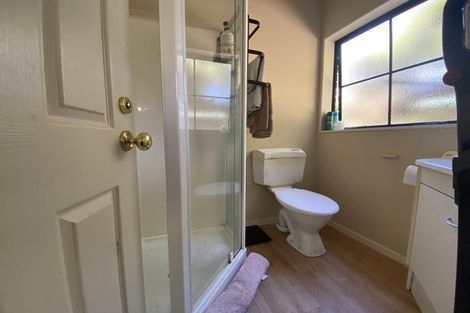 Photo of property in 11 Coventry Close, Ascot Park, Porirua, 5024