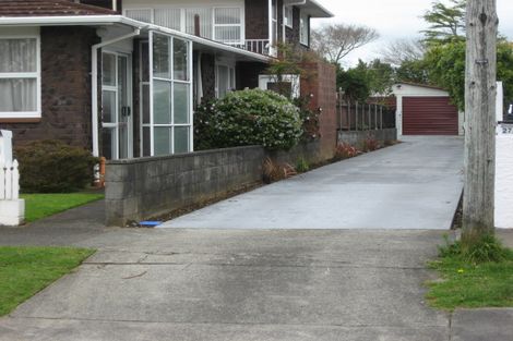 Photo of property in 3/25 Wallath Road, Westown, New Plymouth, 4310