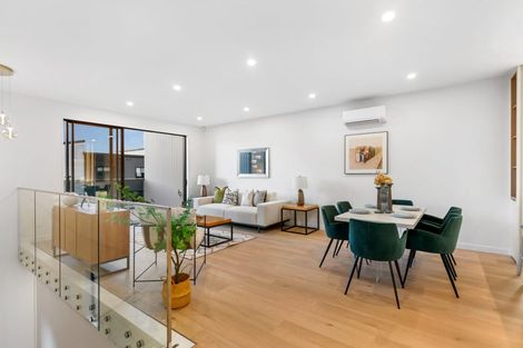 Photo of property in 39 Puihi Crescent, Massey, 0614