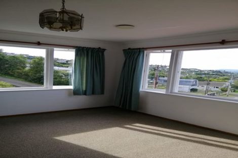 Photo of property in 32 Arapiko Street, Johnsonville, Wellington, 6037