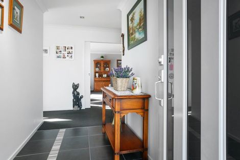 Photo of property in 21 Saffron Street, Cambridge, 3434