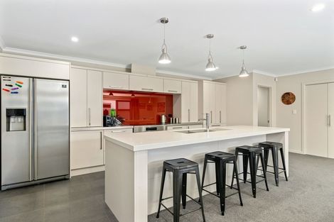 Photo of property in 18 Sunhaven Cove, Cromwell, 9310
