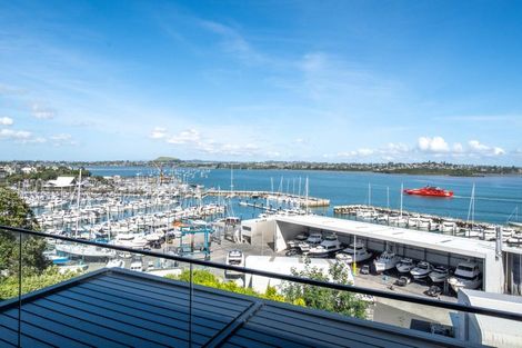 Photo of property in 47c Takutai Avenue, Half Moon Bay, Auckland, 2012