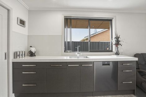 Photo of property in 12 Fell Street, Waikouaiti, 9510