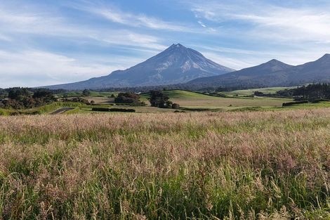 Photo of property in 693 Kent Road, Korito, New Plymouth, 4371