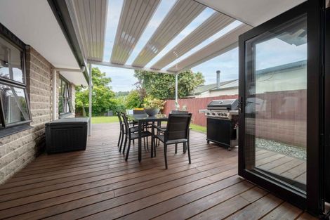 Photo of property in 40 Kent Terrace, Taradale, Napier, 4112