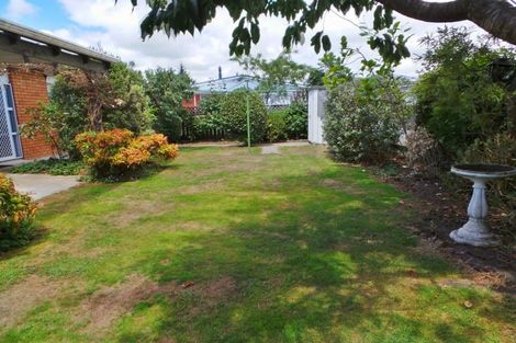 Photo of property in 12a Guildford Street, Levin, 5510