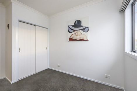 Photo of property in 9 Ohau Place, Poraiti, Napier, 4112