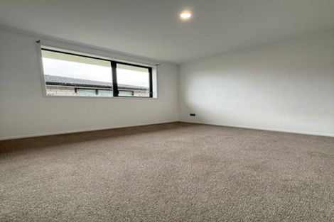 Photo of property in 11 Tauroa Drive, Tuakau, 2121