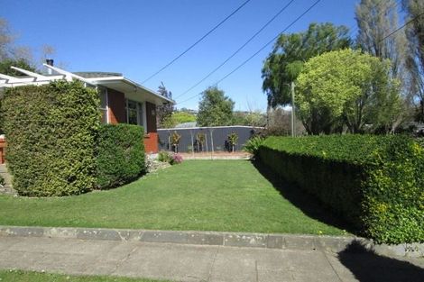 Photo of property in 100 Palatine Terrace, Saint Martins, Christchurch, 8022