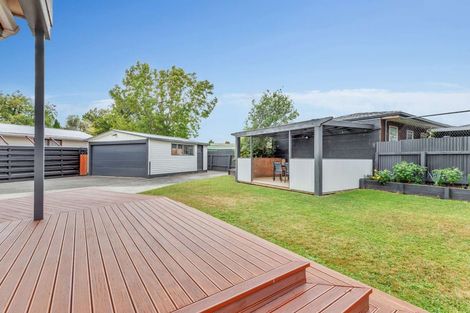Photo of property in 8 Cohen Place, Milson, Palmerston North, 4414