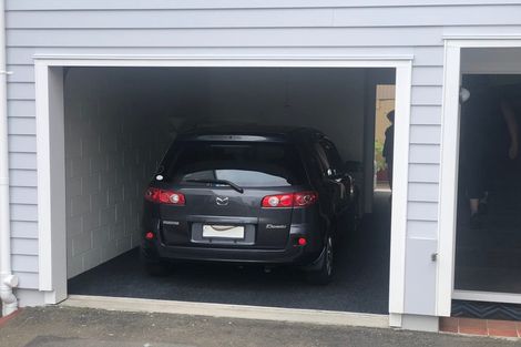 Photo of property in Pirie Street Townhouses, 36/35u Pirie Street, Mount Victoria, Wellington, 6011