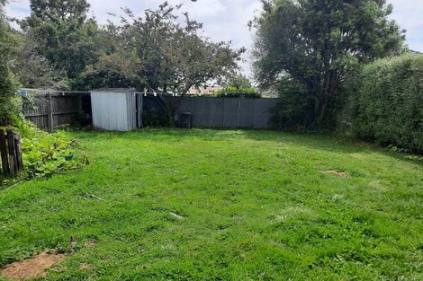 Photo of property in 5 Daniels Road, Redwood, Christchurch, 8051