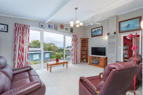 Photo of property in 44 Dowse Drive, Maungaraki, Lower Hutt, 5010