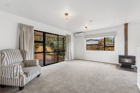 Photo of property in 9a Ragan Lane, Wanaka, 9305