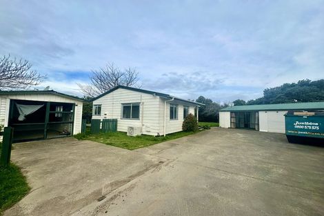 Photo of property in 12 Burundi Avenue, Clendon Park, Auckland, 2103