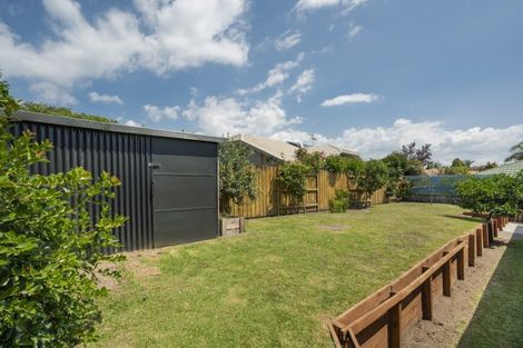 Photo of property in 14 Meadowviews Drive, Welcome Bay, Tauranga, 3112