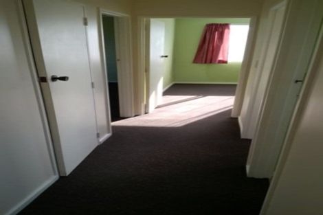 Photo of property in 98 Roberts Line, Kelvin Grove, Palmerston North, 4414