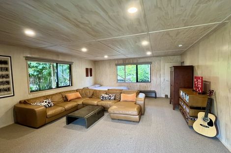 Photo of property in 112 Winslow Place, Matarangi, Whitianga, 3592