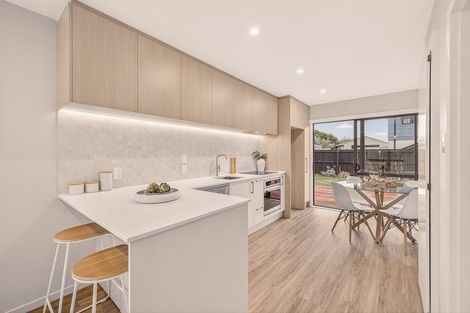 Photo of property in 2/22 Marine Parade, North New Brighton, Christchurch, 8083