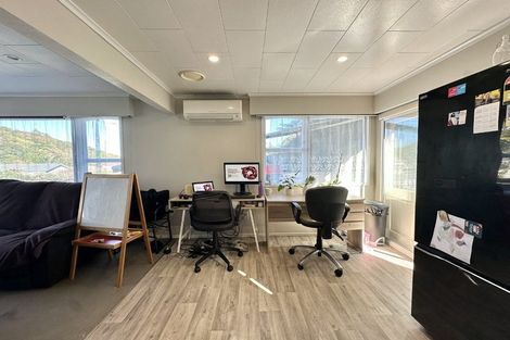 Photo of property in 205 Major Drive, Kelson, Lower Hutt, 5010