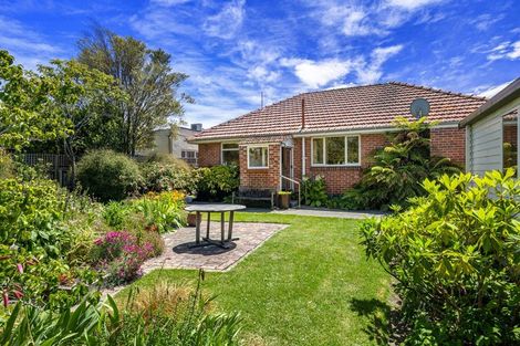 Photo of property in 87 Aorangi Road, Bryndwr, Christchurch, 8053