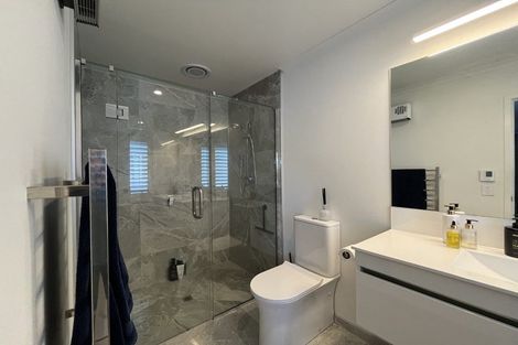 Photo of property in 92a Lemon Street, New Plymouth, 4312