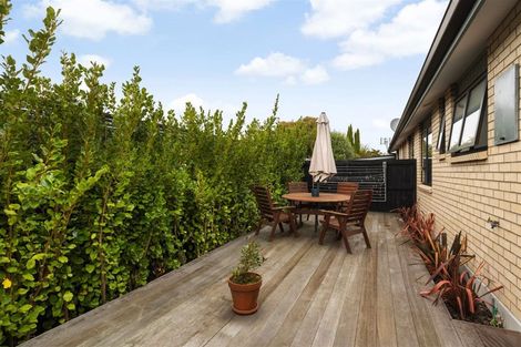 Photo of property in 1/164 Edgeware Road, Edgeware, Christchurch, 8013