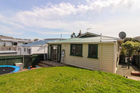 Photo of property in 25 Bombay Street, Ngaio, Wellington, 6035